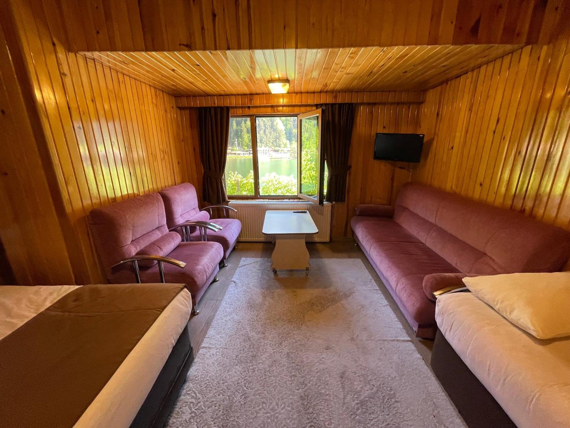 Ozkan Otel Uzungöl Exteriér fotografie