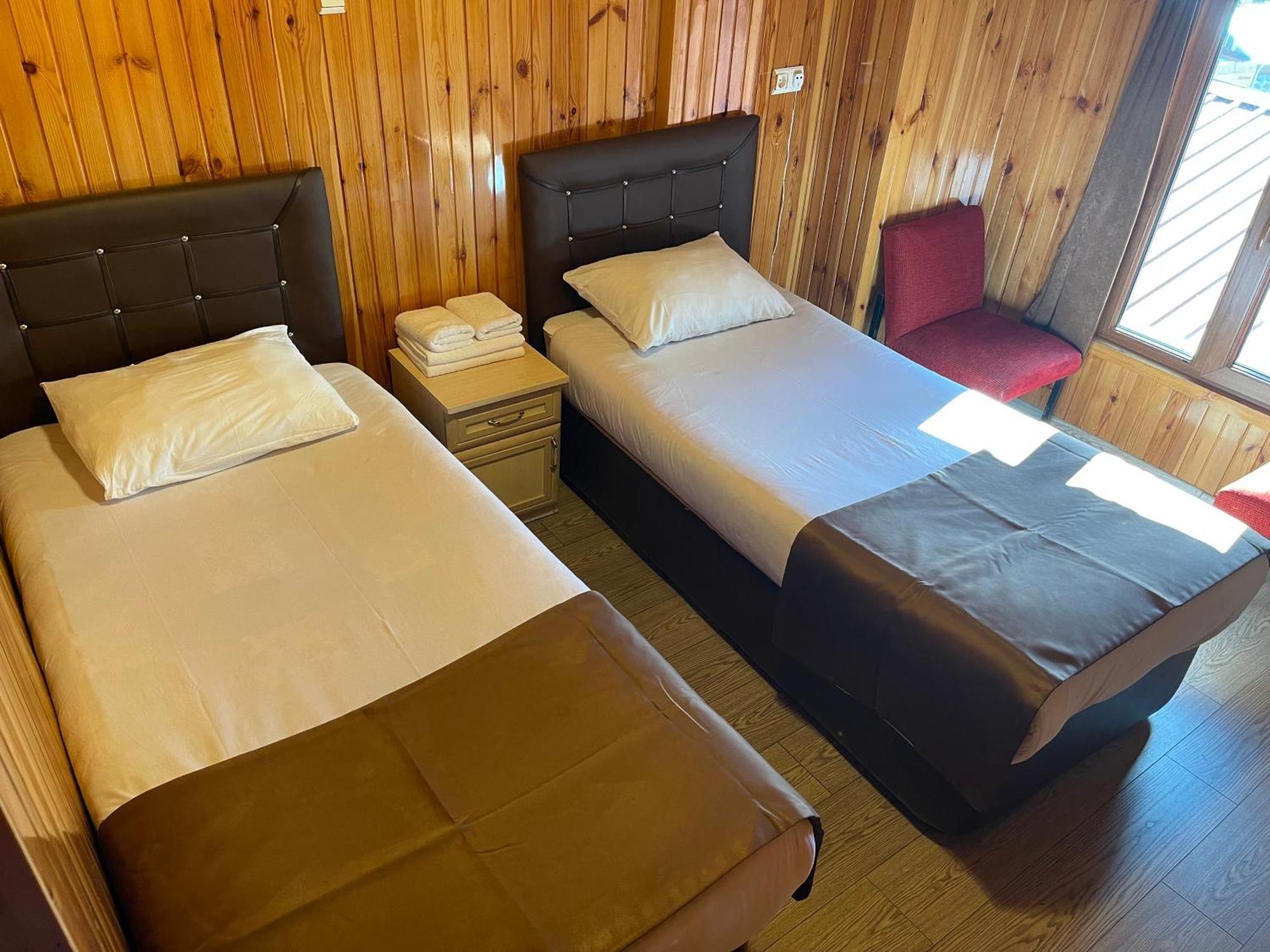 Ozkan Otel Uzungöl Exteriér fotografie
