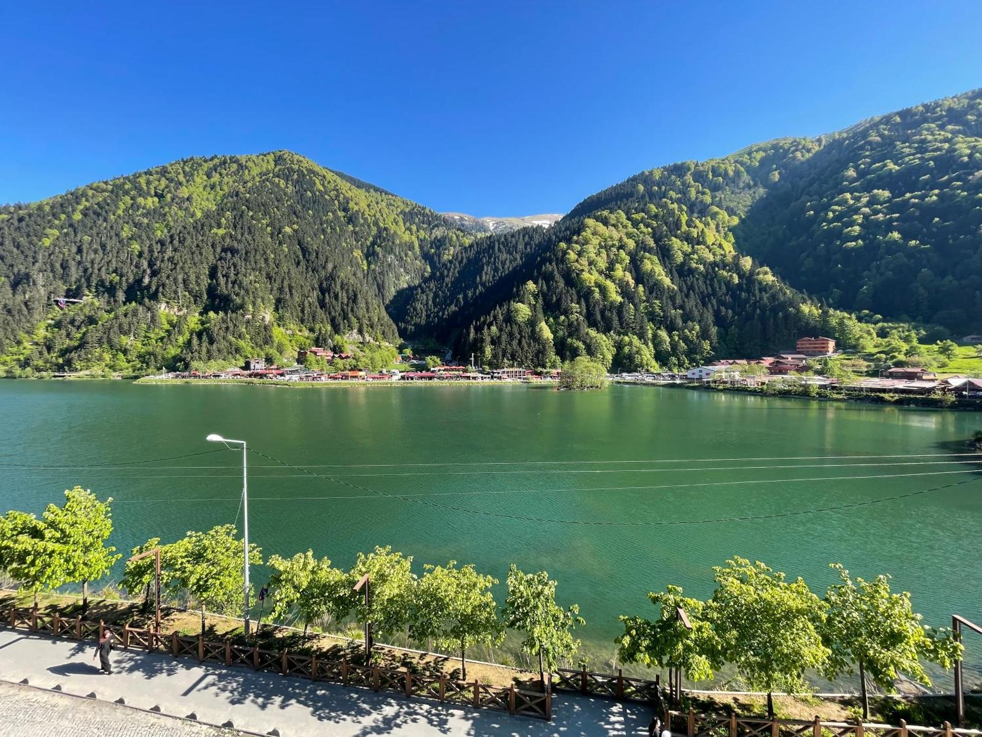 Ozkan Otel Uzungöl Exteriér fotografie