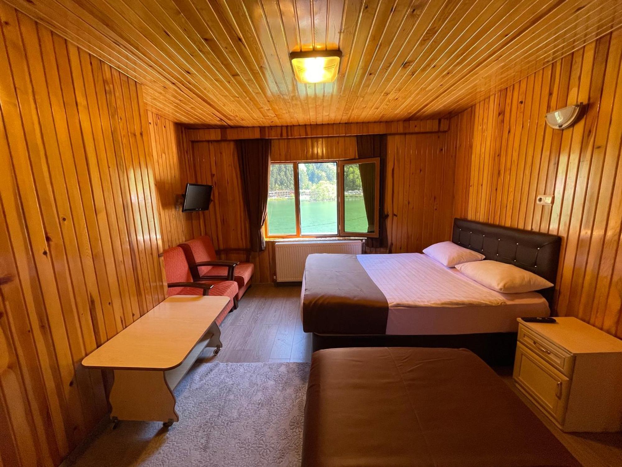 Ozkan Otel Uzungöl Exteriér fotografie