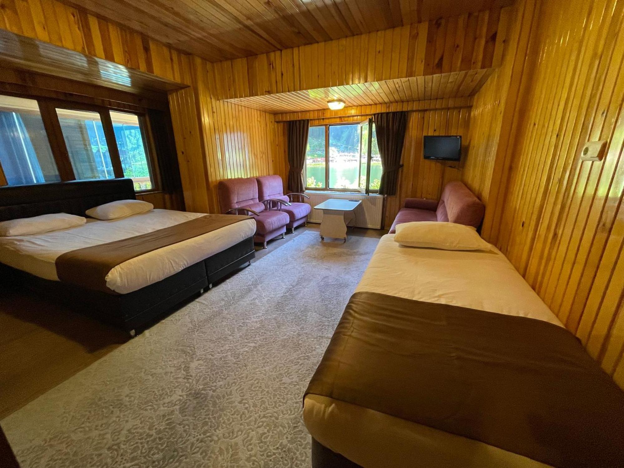 Ozkan Otel Uzungöl Exteriér fotografie