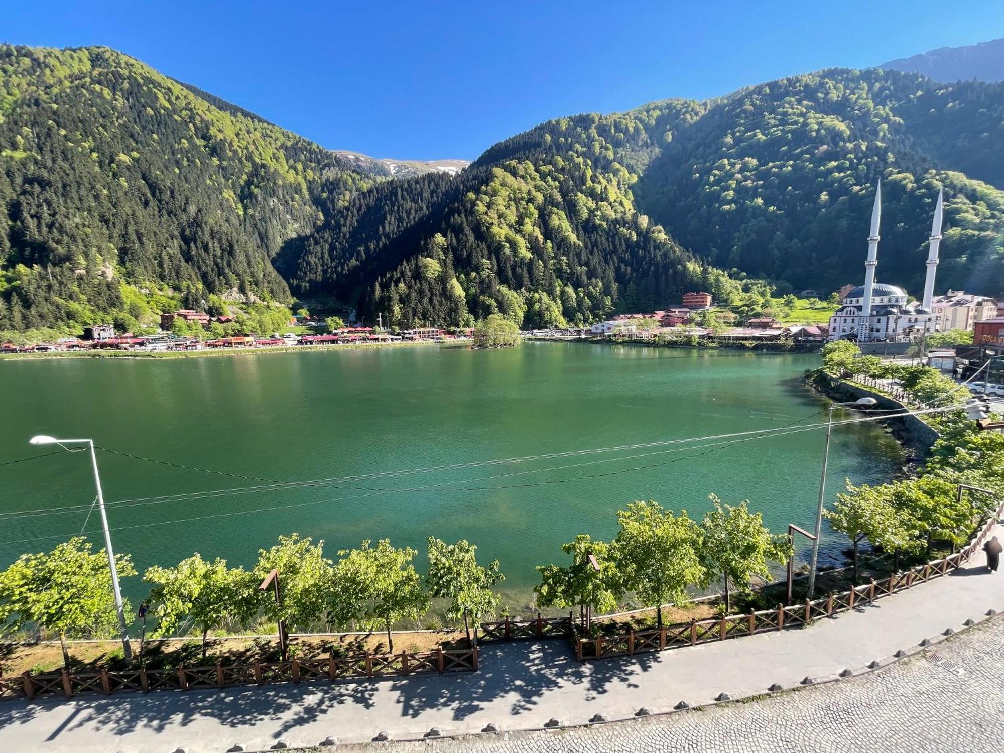 Ozkan Otel Uzungöl Exteriér fotografie
